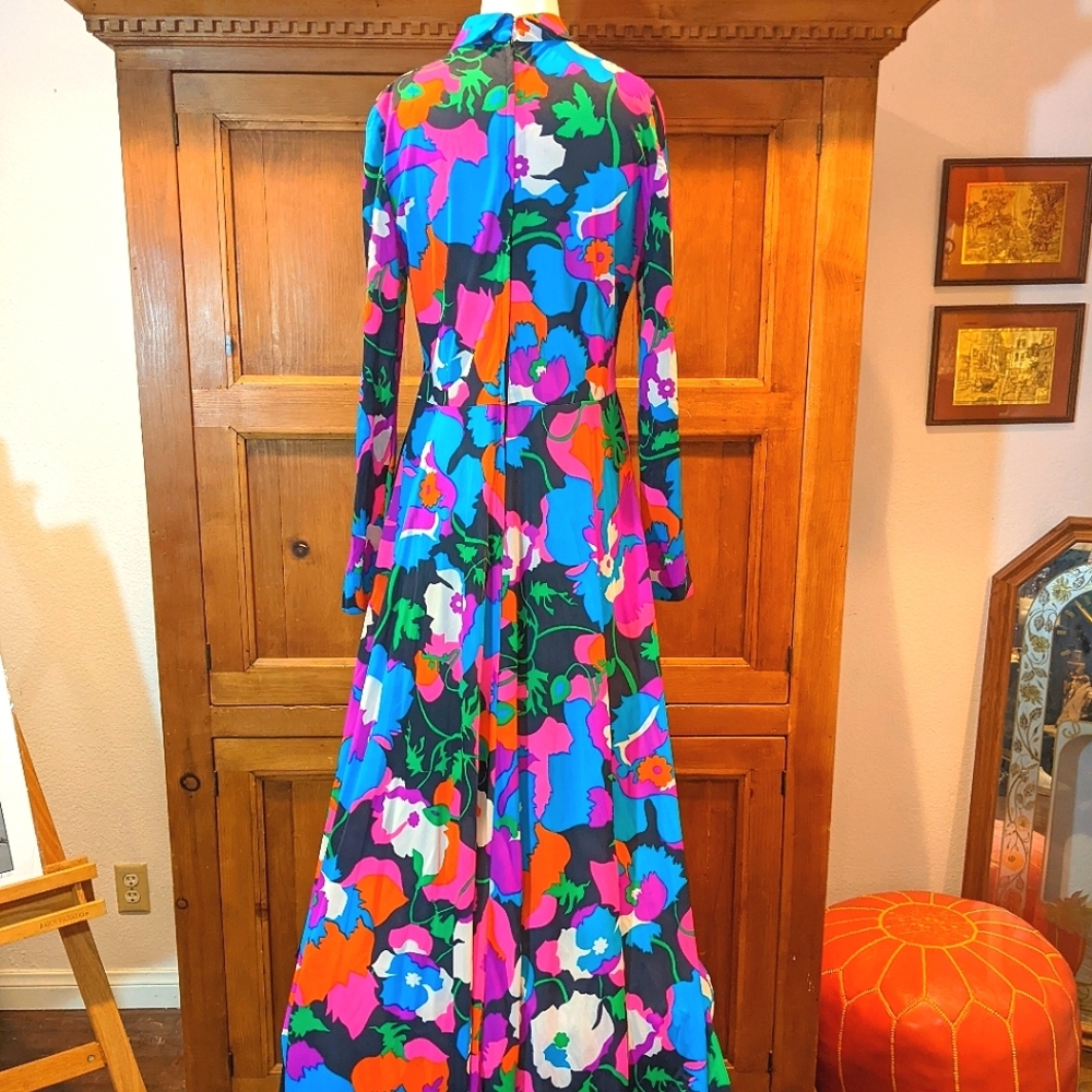 VTG 70's Psychedelic Dress Floor-length Long Sleeved Bright Florals Pucci Style - Picture 6 of 16